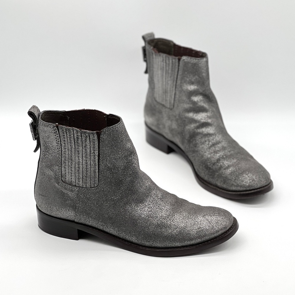 TORY BURCH Metallic Leather Chelsea Ankle Boot Womens 7.5 Silver Classic Flat
